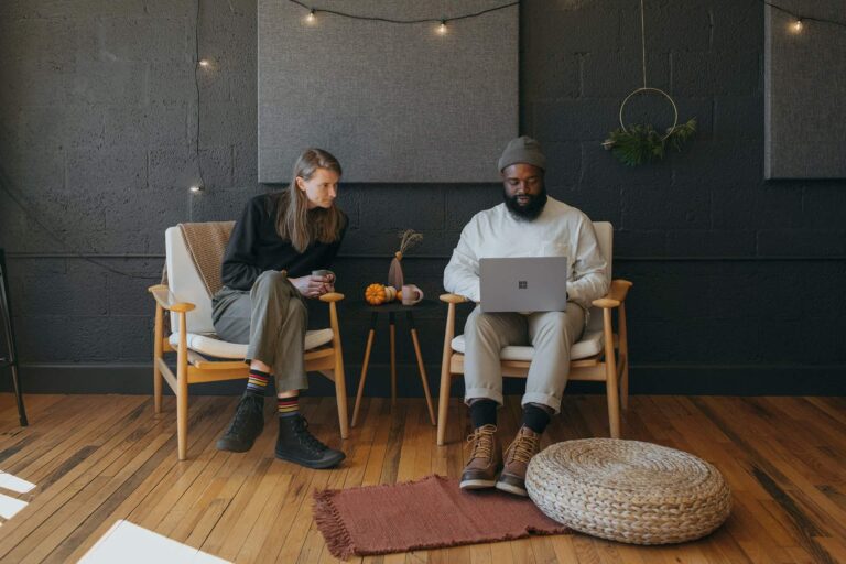 20 Simple Ways You Can Step Out of Your Comfort Zone In 2025