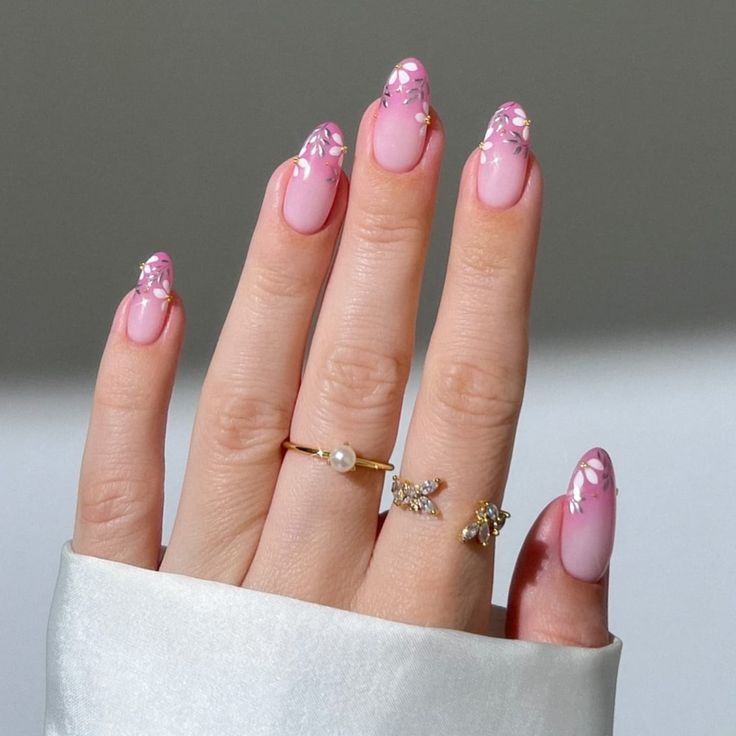 Ideas de Diseño de Uñas 2025